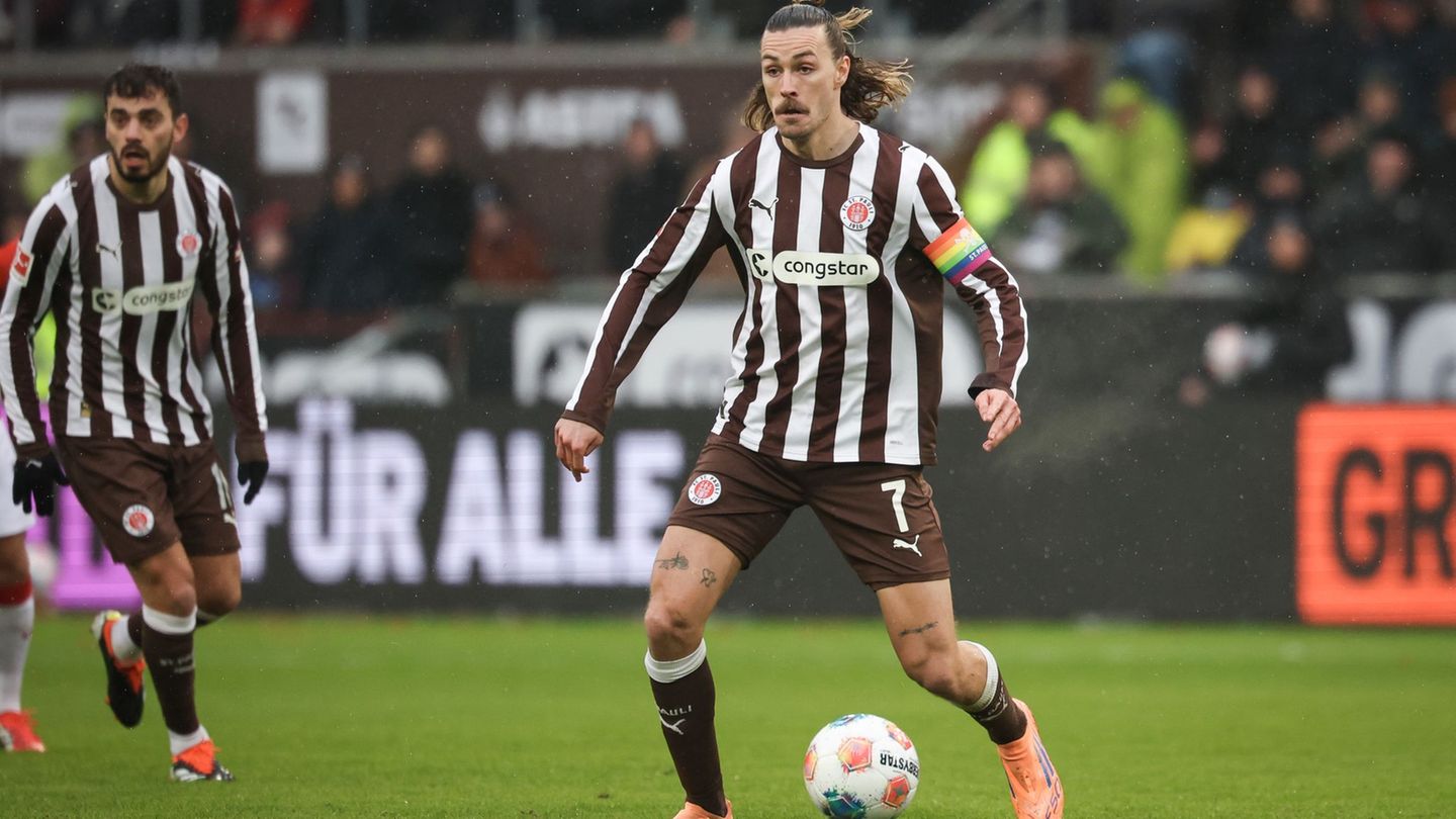 Jackson Irvine bei der Partie gegen Stuttgart. Foto: Christian Charisius/dpa