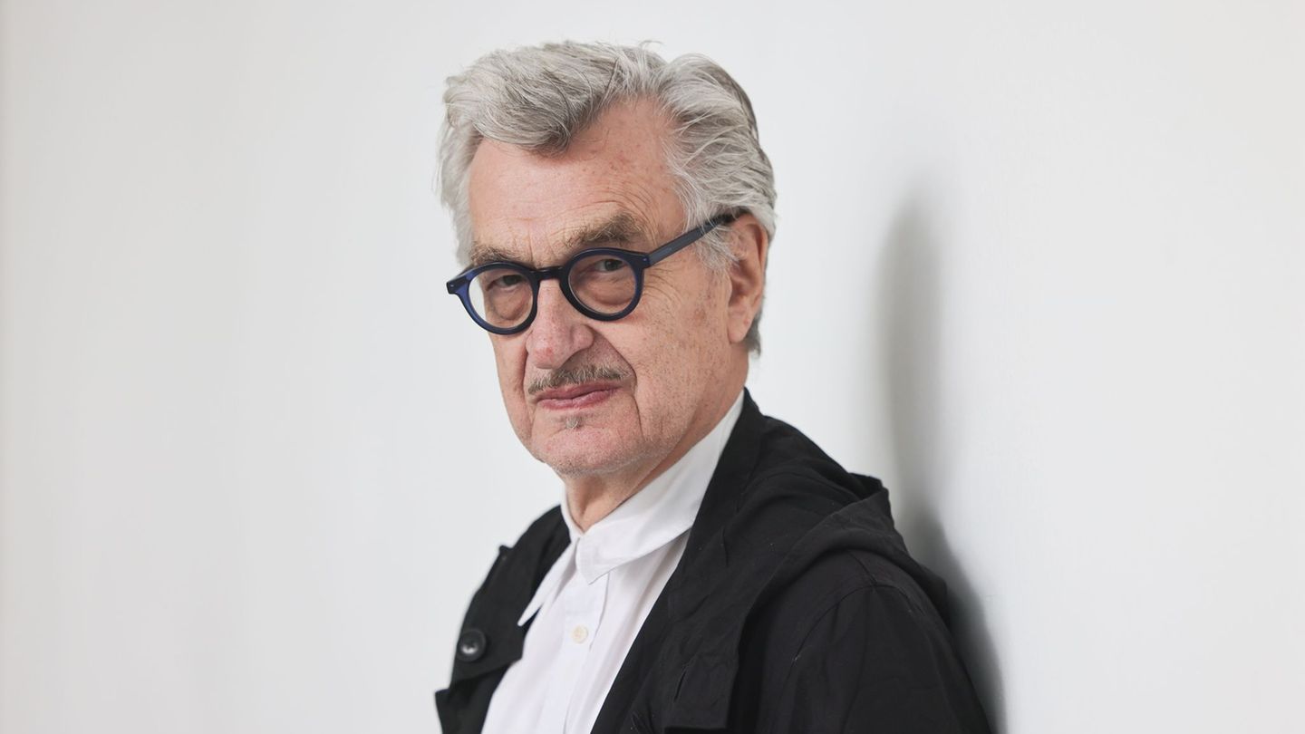 Wim Wenders leitet dieses Jahr die Internationale Jury der Berlinale. (Archivbild) Foto: Oliver Berg/dpa
