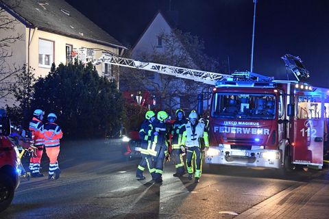 Wie es zu dem Brand kam, ist nun Gegenstand der Ermittlungen. Foto: Andreas Eickhoff/dpa