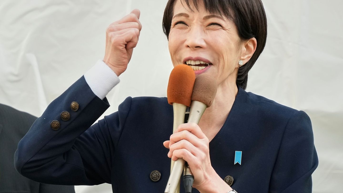 Parlamentswahl-Japans-neue-Regierungschefin-erringt-Wahlsieg