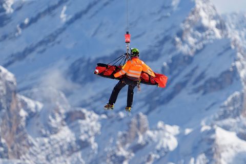 Lindsey Vonn wird nach ihrem Sturz mit dem Hubschrauber abtransportiert