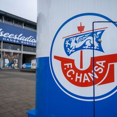 Ein Logo des FC Hansa Rostock. (Symbolbild) Foto: Stefan Sauer/dpa