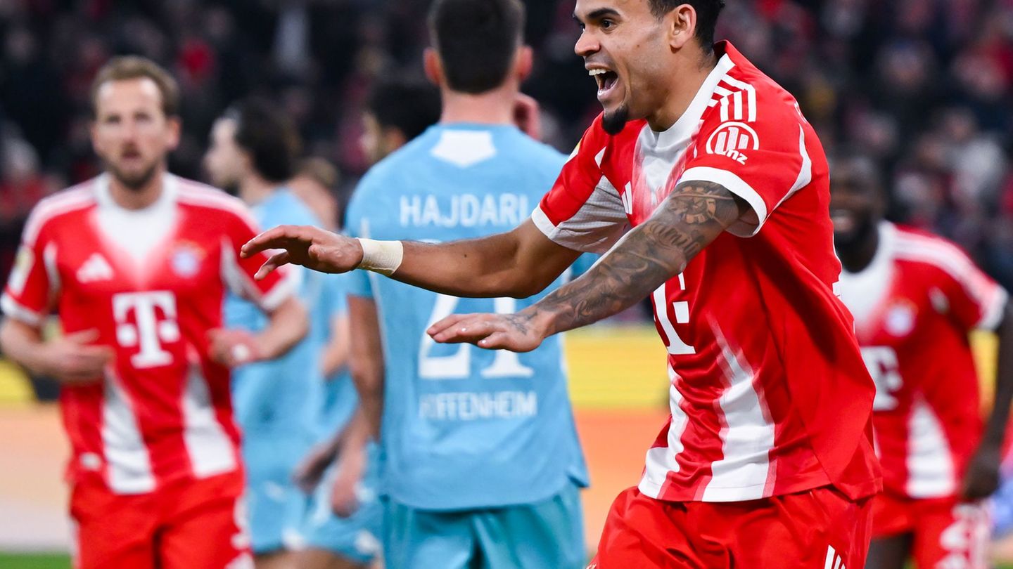 Luis Diaz ragt heraus. Foto: Sven Hoppe/dpa