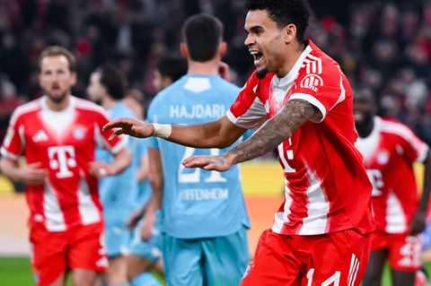 Luis Diaz ragt heraus. Foto: Sven Hoppe/dpa