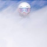 Italiens Snowboarderin Elisa Caffont ist im Schneegestöber kaum zu erkennen – aber Hauptsache, die Sportlerin behält den Durchblick