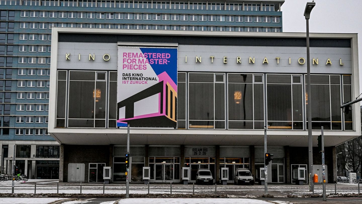 Das 1963 eröffnete Gebäude wurde anderthalb Jahre lang saniert. Foto: Britta Pedersen/dpa