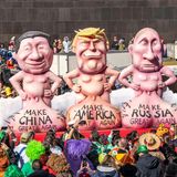 Jacques Tillys Karnevalswagen mit Xi, Trump und Putin