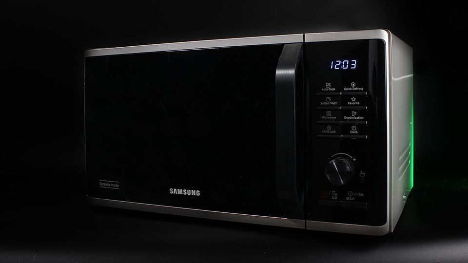 Mikrowelle Test: Samsung MS2AK3515AS EG