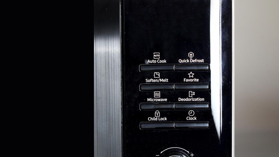 Mikrowelle Test: Samsung MS2AK3515AS EG