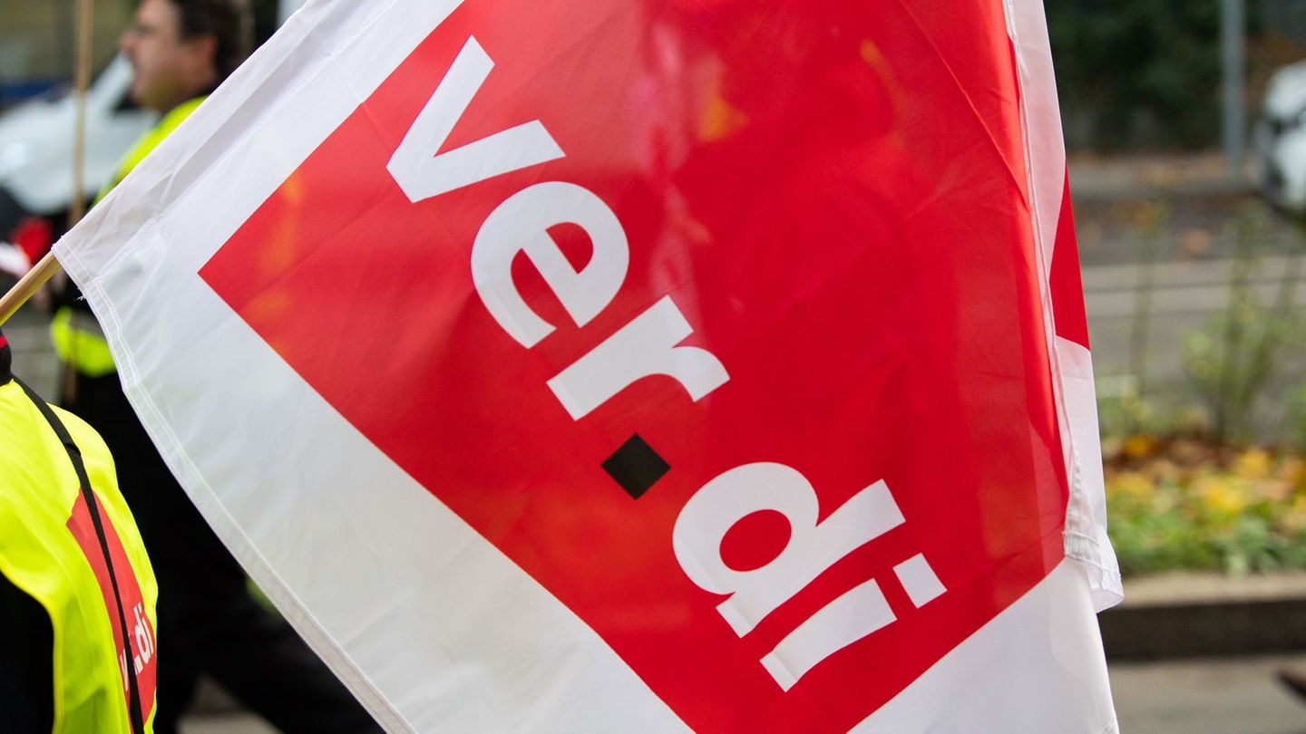 Die Gewerkschaft Verdi ruft zum Warnstreik im öffentlichen Dienst auf. (Symbolbild) Foto: Tom Weller/dpa