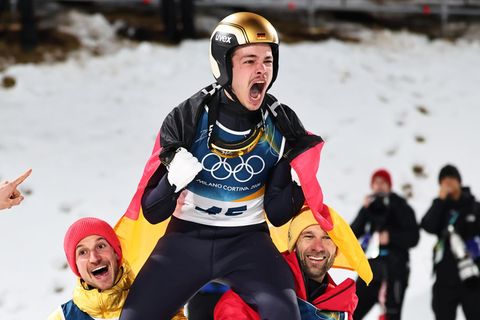 Philipp Raimund bejubelt seinen sensationellen Erfolg. Foto: Daniel Karmann/dpa