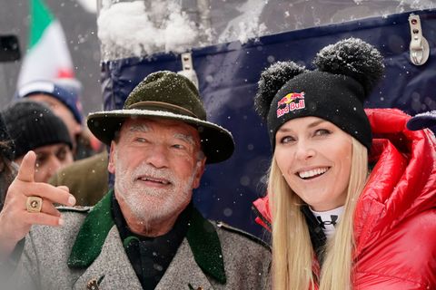Arnold Schwarzenegger und Lindsey Vonn sind befreundet. (Archivbild) Foto: Giovanni Auletta/AP/dpa
