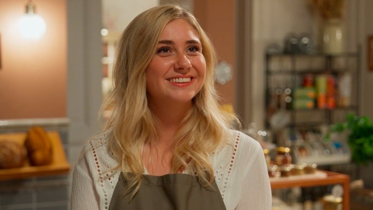 "Rote Rosen": Toni will sich von ihrem Schrebergarten trennen.