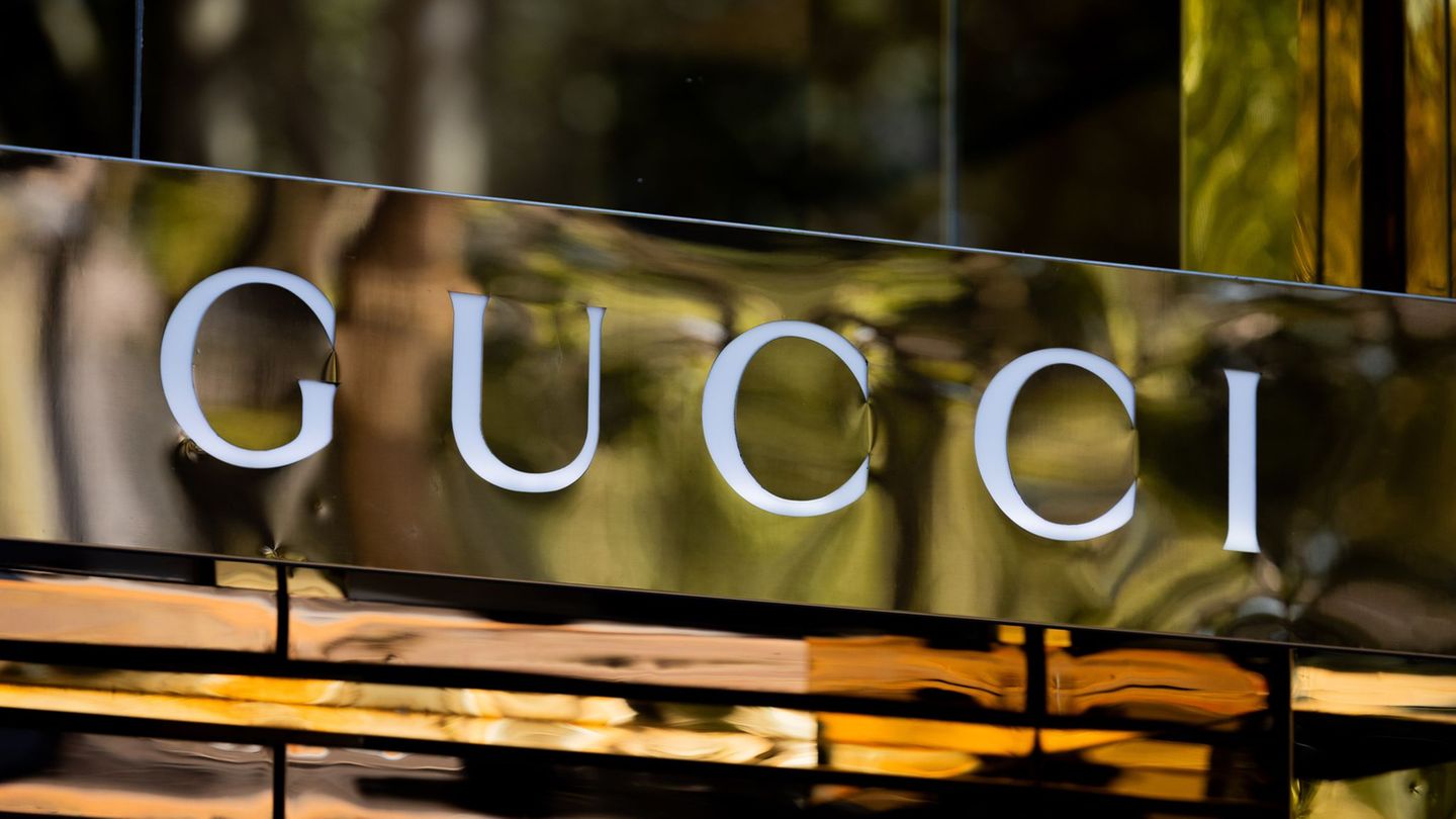 Die Luxusmarke bereitet dem Mutterkonzern Sorgen. (Archivbild) Foto: Rolf Vennenbernd/dpa