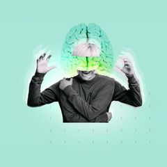 Psychische Veränderung: Illustration einer Frau, die aggressiv wirkt und deren Hirn man auch sieht