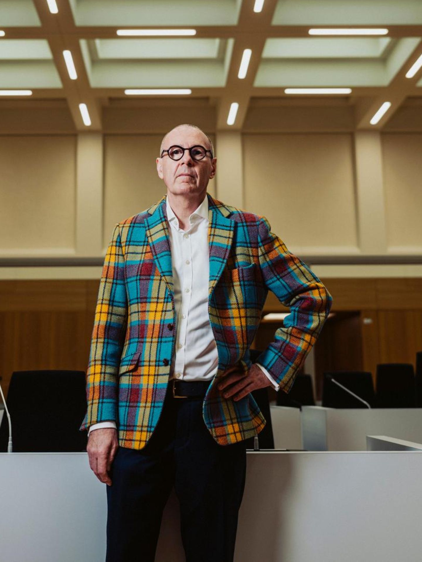 Richter Herbert Anderer im Verhandlungssaal