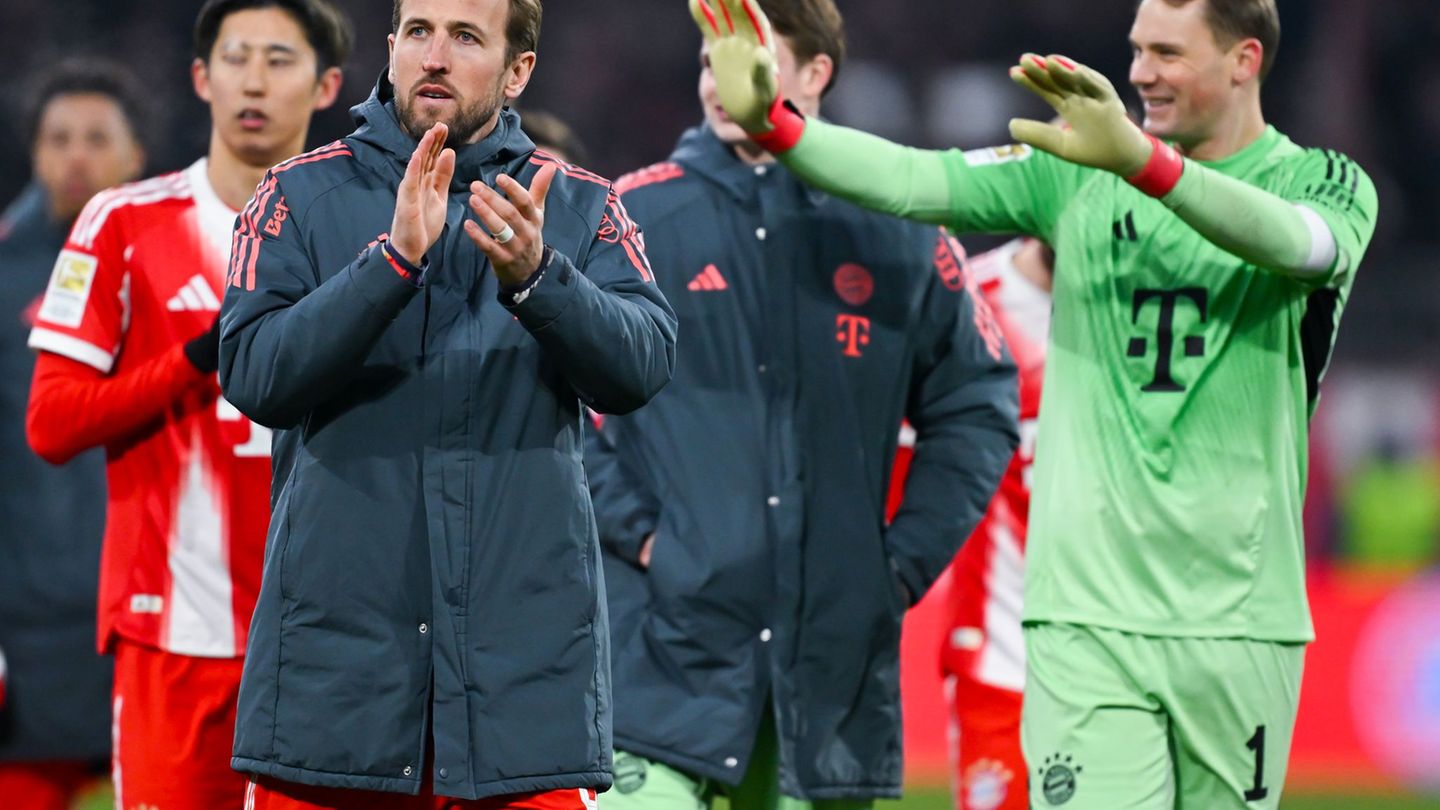 Verlängern sie beim FC Bayern? Harry Kane (l) und Manuel Neuer (r). (Archivbild) Foto: Sven Hoppe/dpa