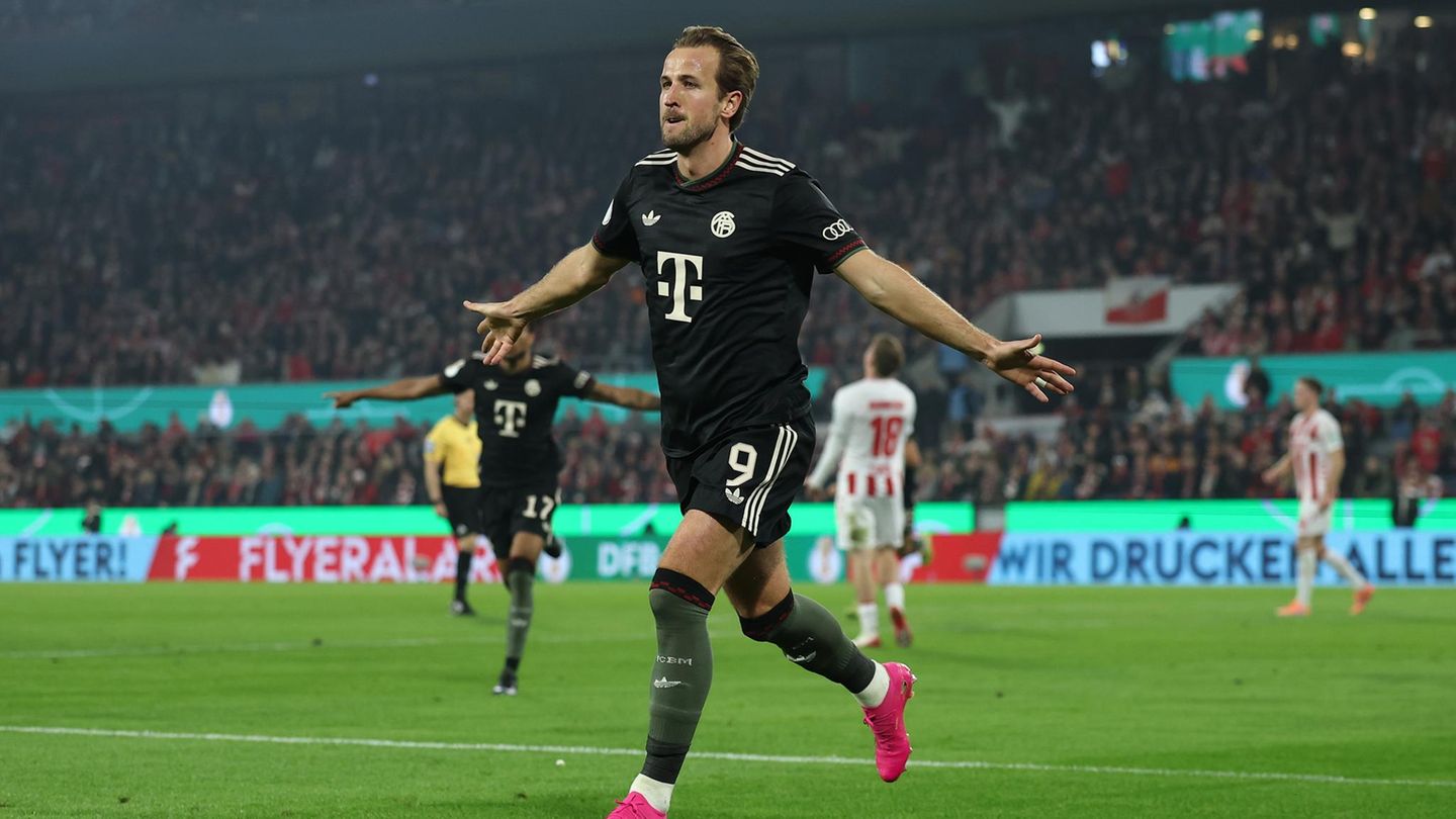 DFB-Pokal: Harry Kane vom FC Bayern bejubelt ein Tor