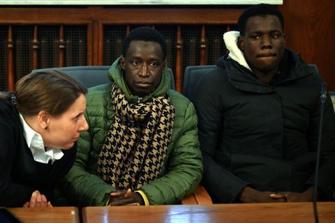 Mehr als ein Jahr lang verfolgten Sidy und Lassana Dramé den Prozess um den Tod ihres Bruders. (Archivbild) Foto: Federico Gamba