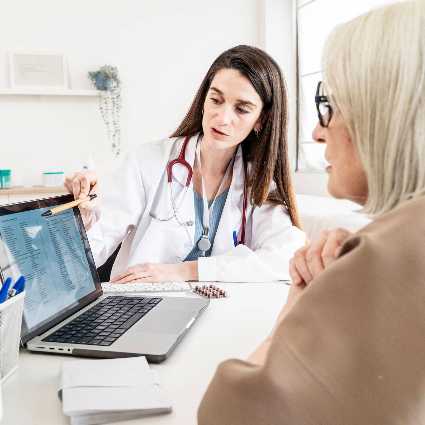 Ausgezeichnete Ärzte im Bereich Gastroenterologie und chronisch-entzündliche Darmerkrankungen