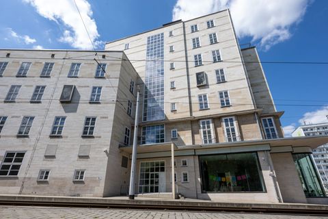 Die Schau ist im Museum Gunzenhauser in Chemnitz zu sehen. (Archivbild) Foto: Hendrik Schmidt/dpa