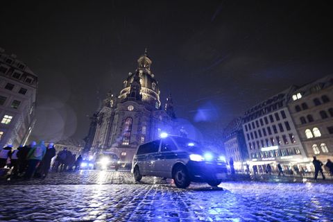 Für Freitag und Samstag sind in Dresden zahlreiche Veranstaltungen anlässlich des 81. Jahrestags der Zerstörung Dresdens im Zwei