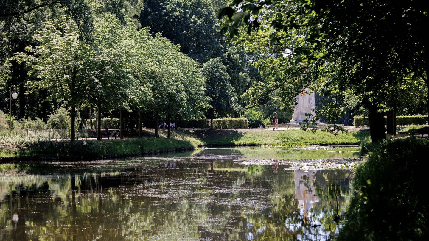 Am Goldfischteich im Berliner Tiergarten soll ein Denkmal für die während der NS-Zeit verfolgten Zeugen Jehovas entstehen. (Arch