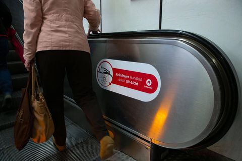 Rolltreppe bricht ein und verletzt Frau schwer: "Das ist alles heruntergekommen"