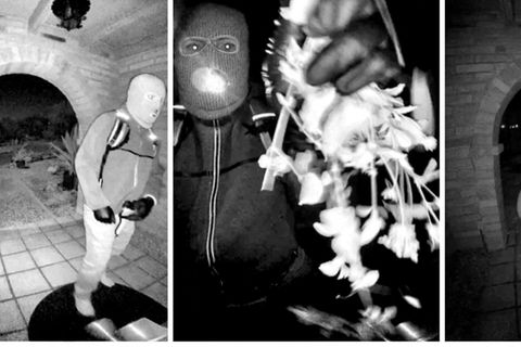 Schwarz-Weiß-Bilder aus der Tatnacht, zeigen den mutmaßlichen Entführer von Nancy Guthrie