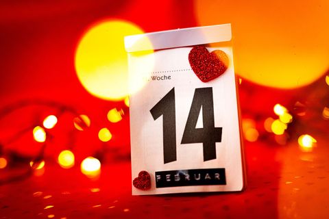 Zum Valentinstag gibt es in Hessen für fast jeden Geschmack etwas. (Symbolbild) Foto: Sina Schuldt/dpa