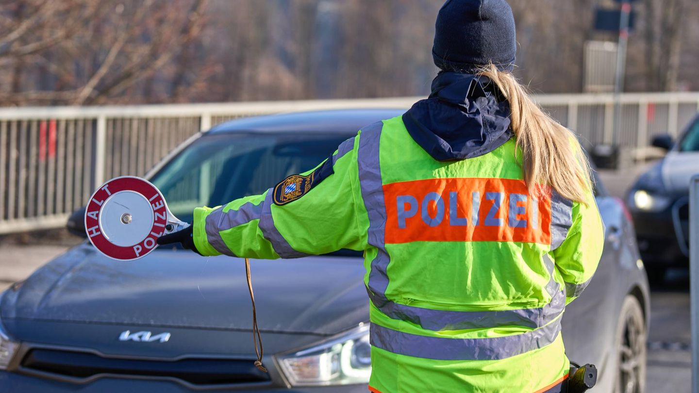 Auto Abstand Polizei