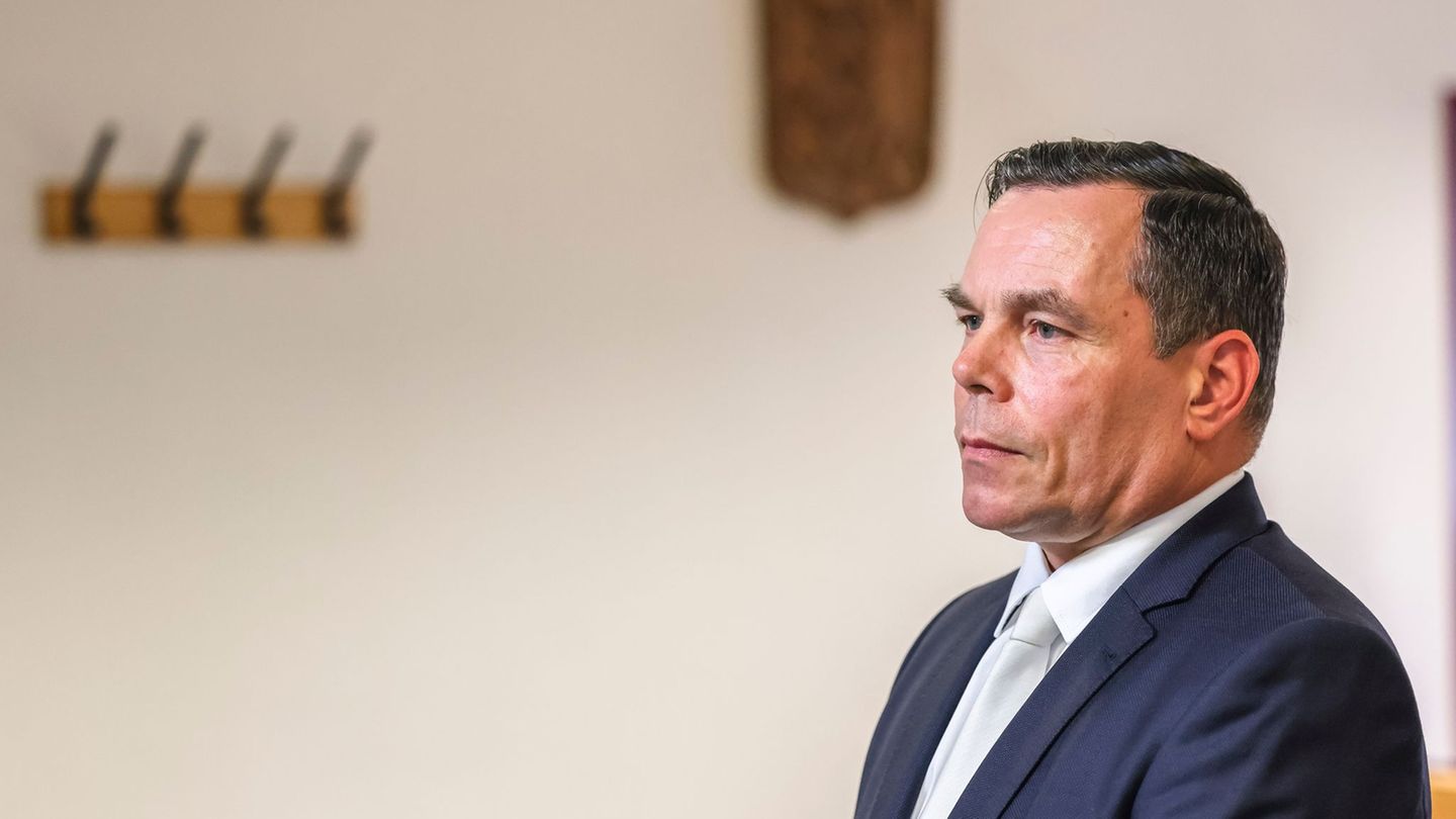 Wegen einer Auseinandersetzung vor einer Kieler Bar hat die Staatsanwaltschaft Kiel Anklage erhoben. Zum Motiv konnte Oberstaats