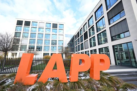 Der Kabelhersteller Lapp ist im Geschäftsjahr 2025 leicht gewachsen. (Archivbild) Foto: Bernd Weißbrod/dpa