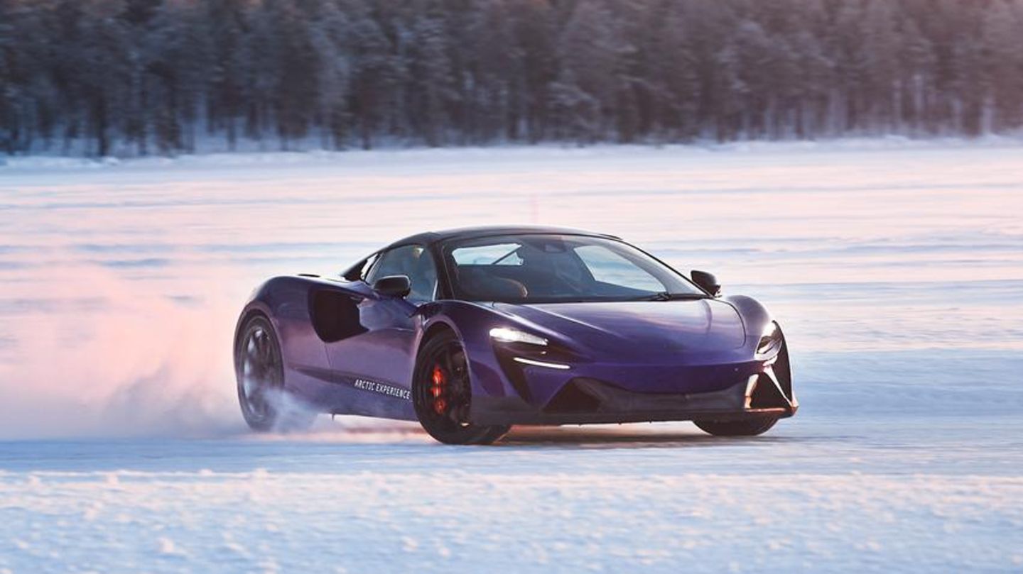 Vor Ort: Was Autofahrer beim extremsten Renntraining der Welt lernen können