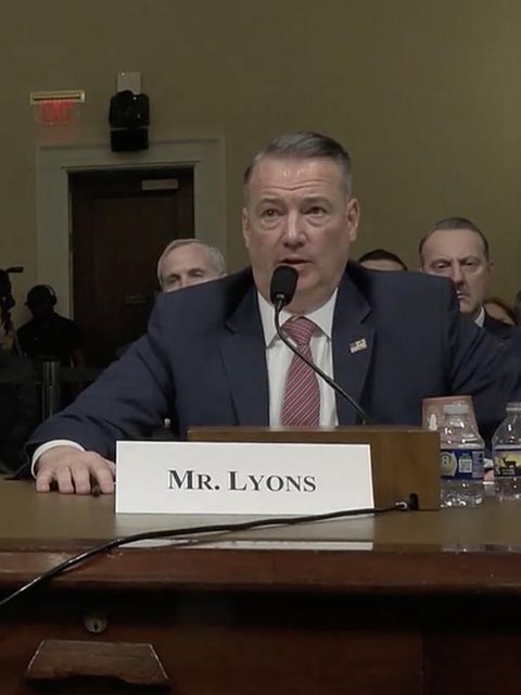 Behörden der US-Regierung müssen sich im Kongress Fragen stellen.