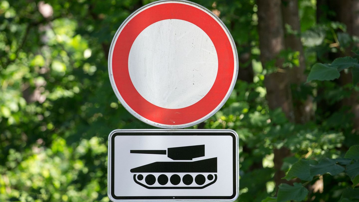 Von Panzern, über Detektoren bis hin zu Drohnen - all das gehört zur Steigerung der Verteidigungsfähigkeit Deutschlands. (Symbol