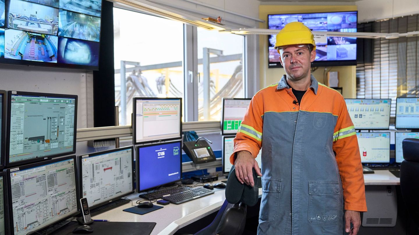 Er hatte Glück: Stefan Hahn hat nach dem Verlust seines Jobs bei Ford nach seiner Umschulung einen neuen Arbeitsplatz in der elektronischen Steuerung auf der Dillinger Hütte gefunden.