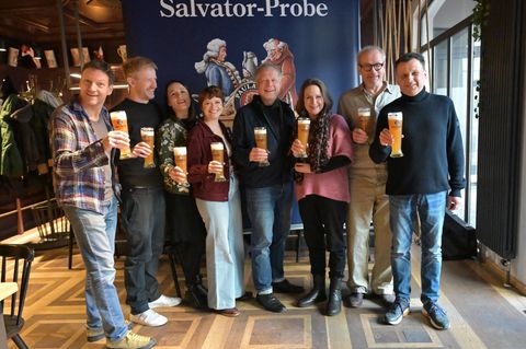 Für die Darsteller des Singspiels am Nockherberg hat die heiße Phase der Vorbereitung begonnen. Foto: Malin Wunderlich/dpa