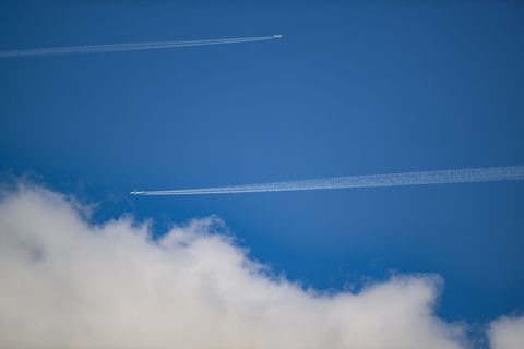 Weitere Afghaninnen und Afghanen sind in Berlin angekommen. (Archivbild) Foto: Robert Michael/dpa