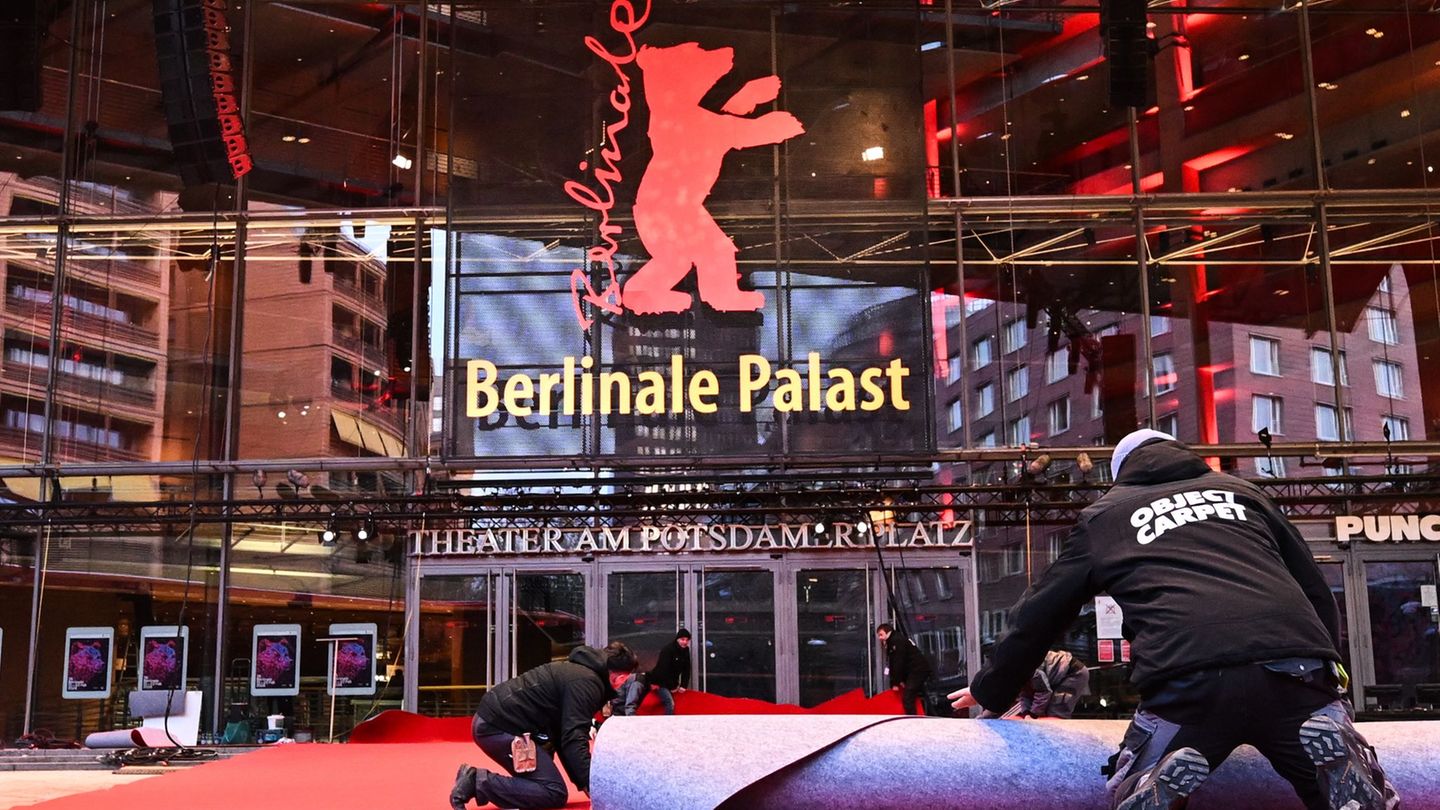 Der rote Teppich ist ausgerollt. Foto: Britta Pedersen/dpa