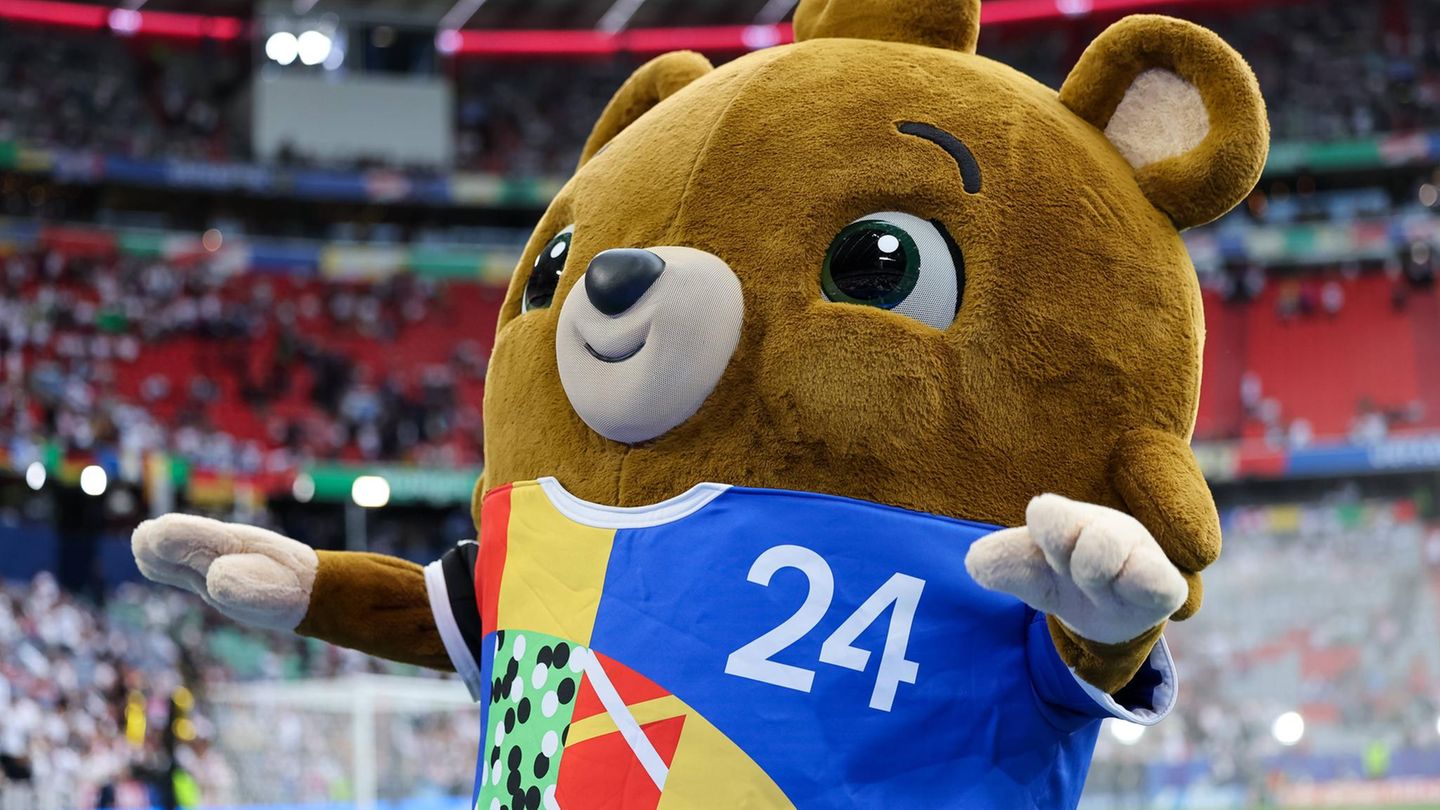 Marvin Wildhage im „Albärt“-Kostüm