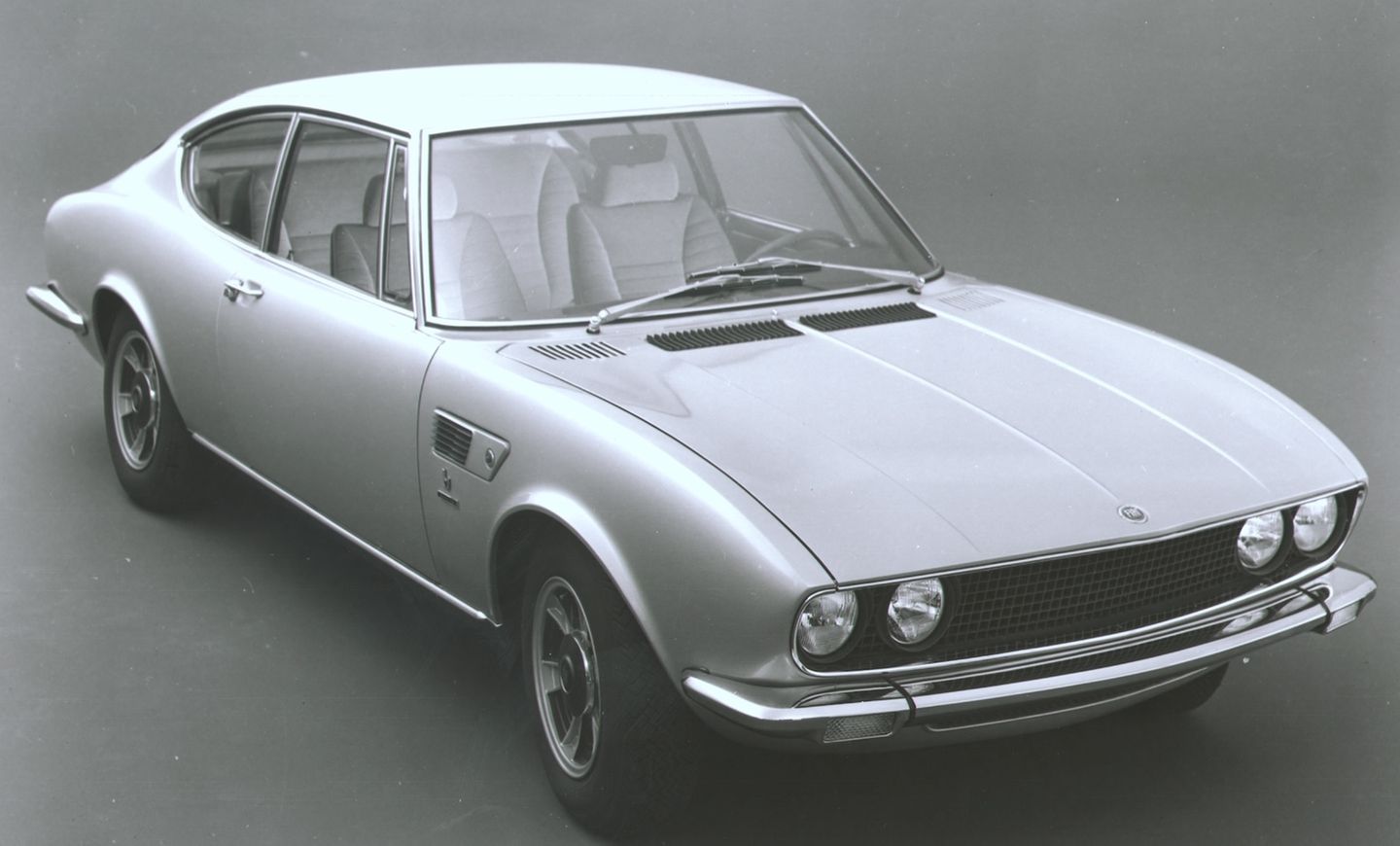 Fiat Dino Coupé-2