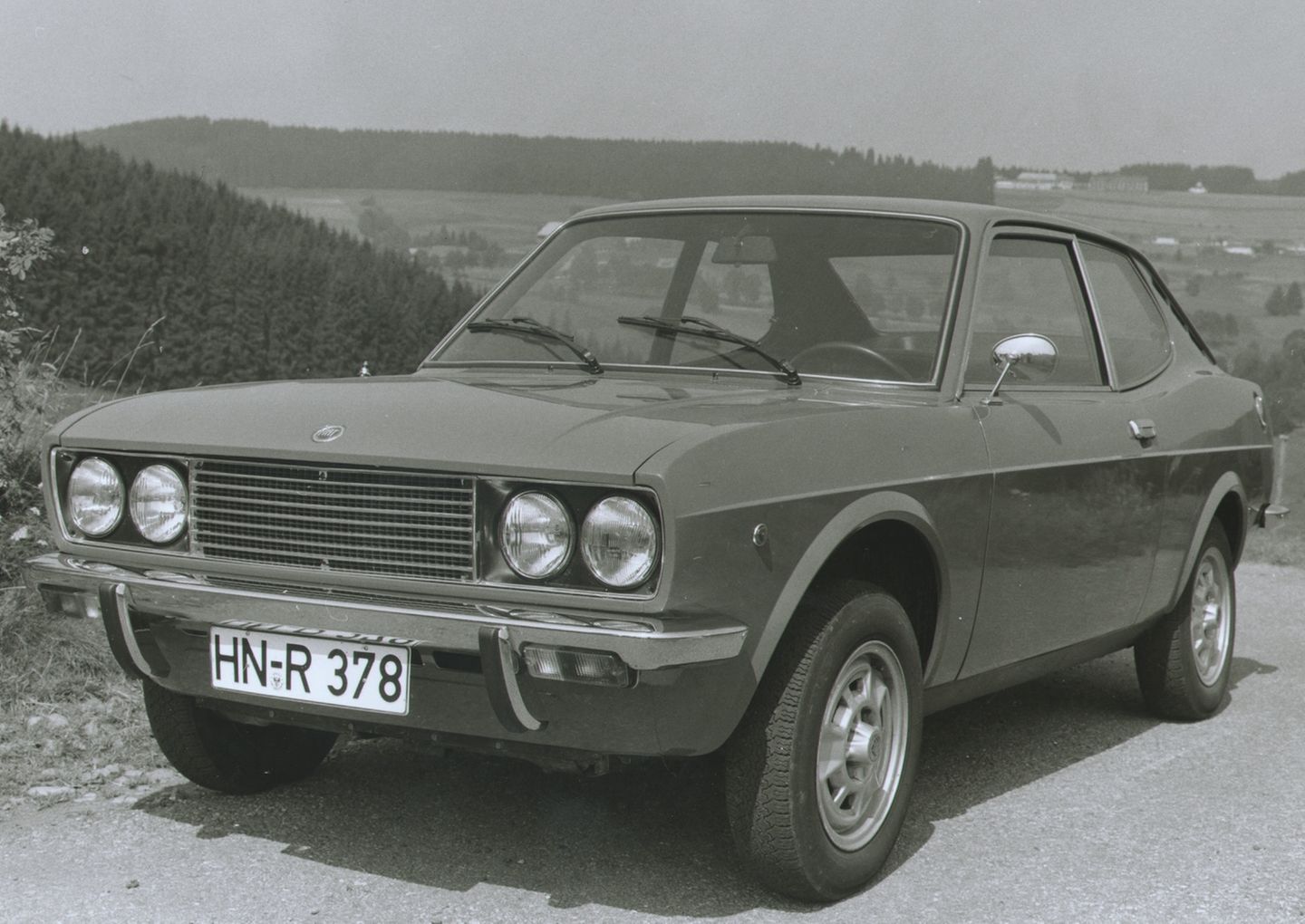 Fiat 128 Coupé-2