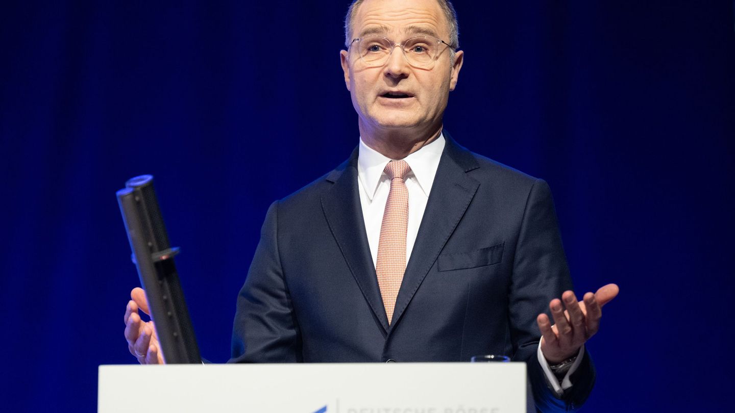 Stephan Leithner, Vorstandschef der Deutsche Börsen, setzt zum nächsten Milliardendeal an (Archivbild) Foto: Boris Roessler/dpa