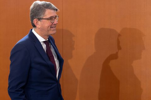 Kulturstaatsminister Wolfram Weimer erwartet für die nächsten Jahre eine "Filmparty". (Archivbild) Foto: Soeren Stache/dpa