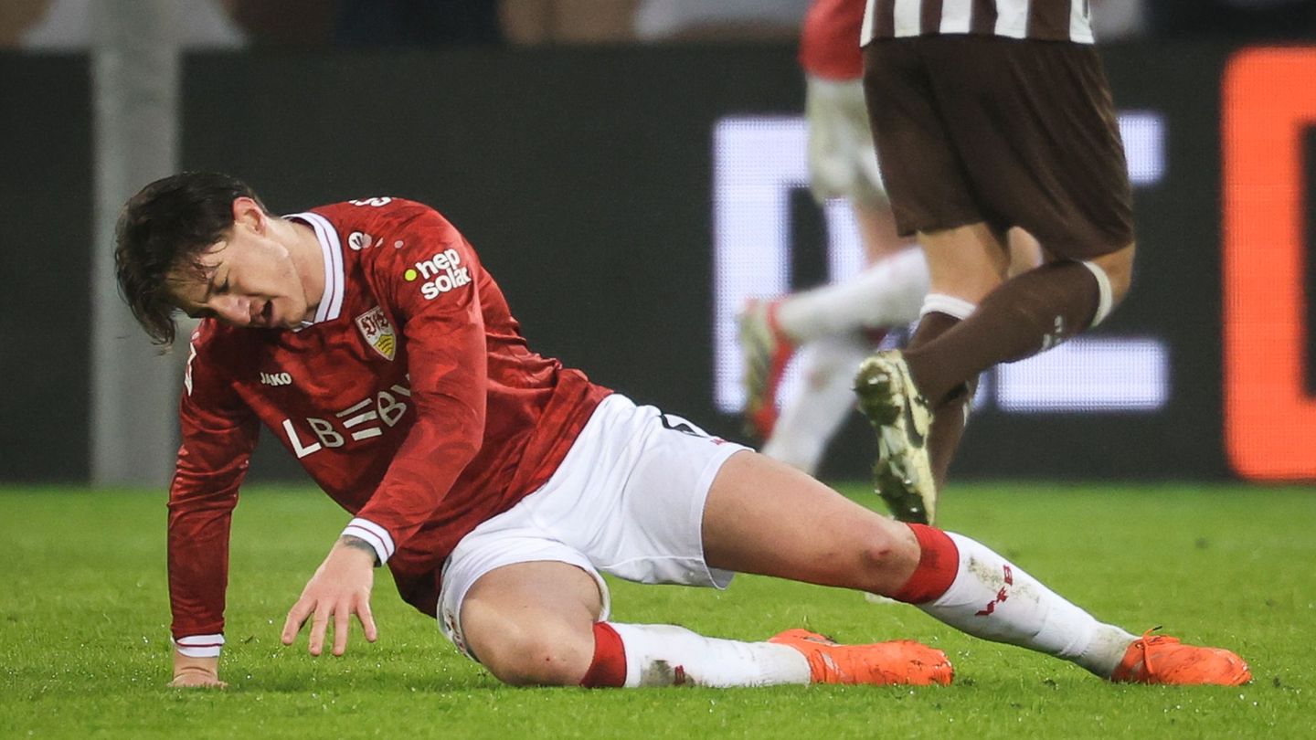 Hinter dem Einsatz von Angelo Stiller steht ein Fragezeichen. (Archivbild) Foto: Christian Charisius/dpa