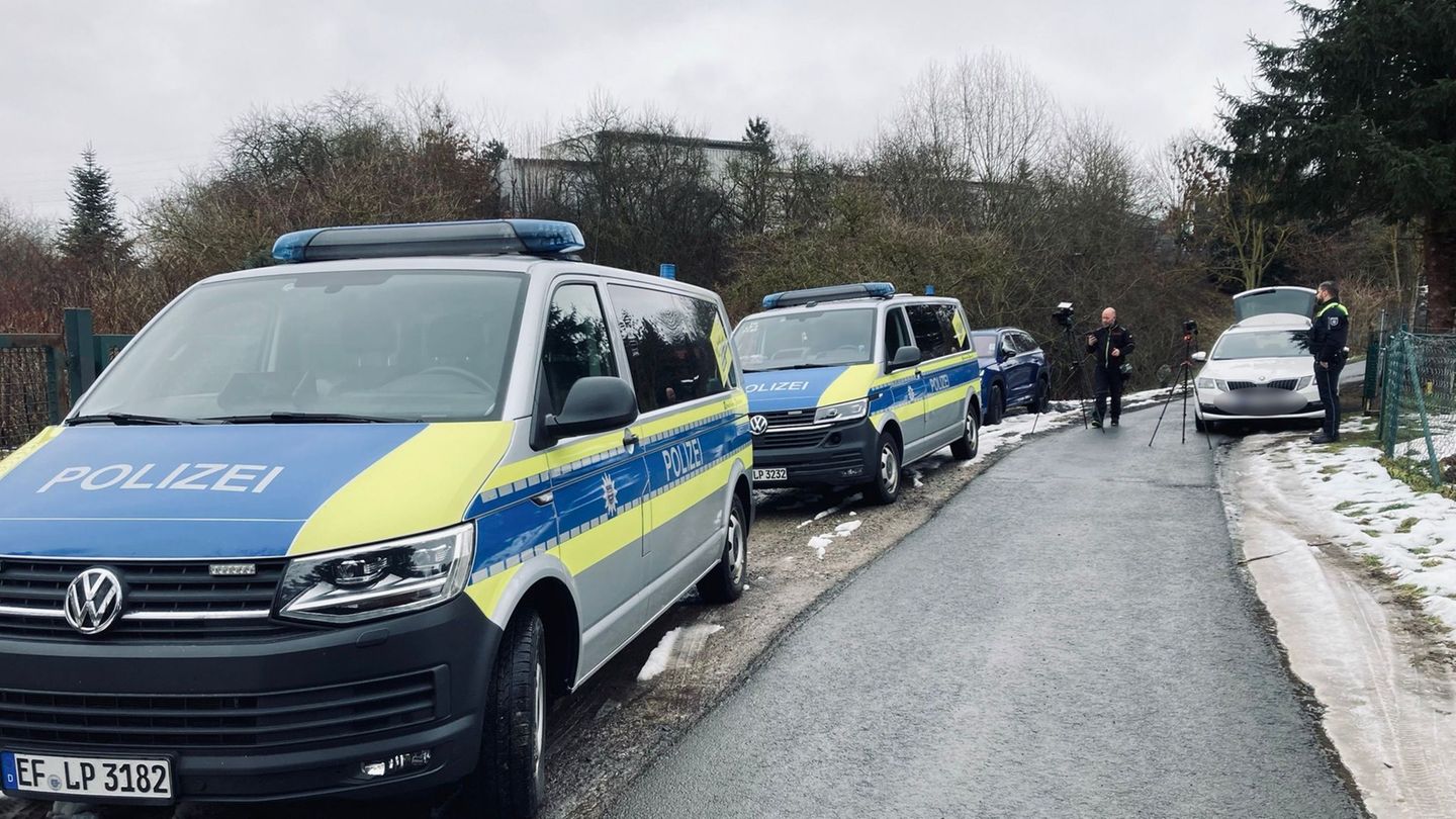 Die Ermittlungen zu den Hintergründen dauern an. Foto: Gregor Mühlhaus/dpa-Zentralbild/dpa