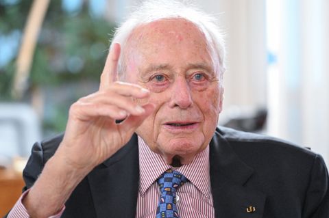 Reinhold Würth prophezeit das Ende der FDP. (Archivbild) Foto: Bernd Weißbrod/dpa