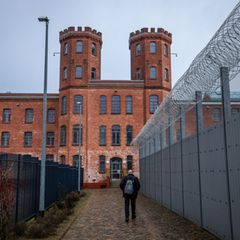 Die Justizvollzugsanstalt Bützow im Landkreis Rostock ist das größte Gefängnis in Mecklenburg-Vorpommern. (Symbolbild) Foto: Jen