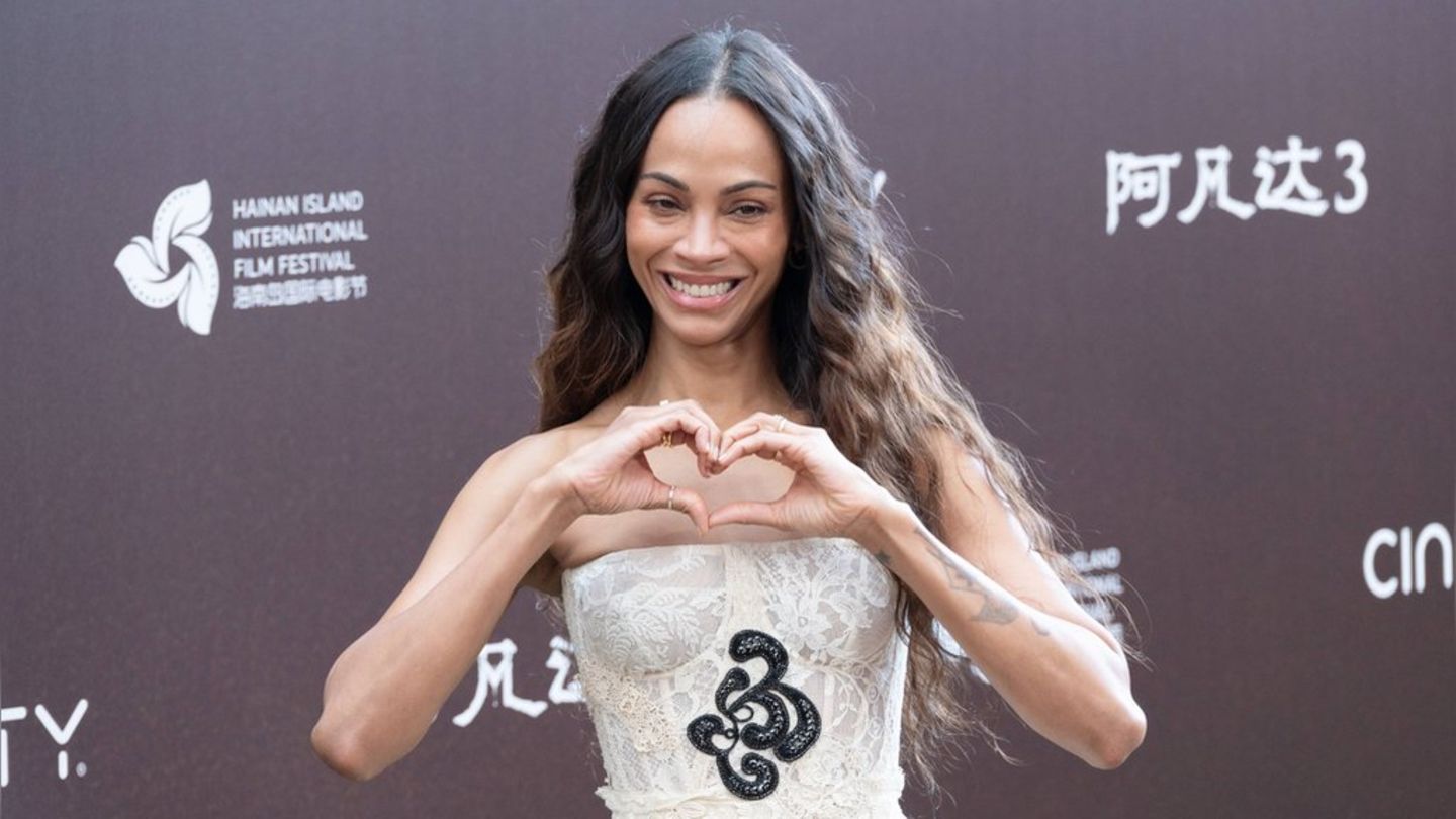 Zoë Saldaña greift James Van Der Beeks Witwe und den sechs Kindern finanziell unter die Arme.